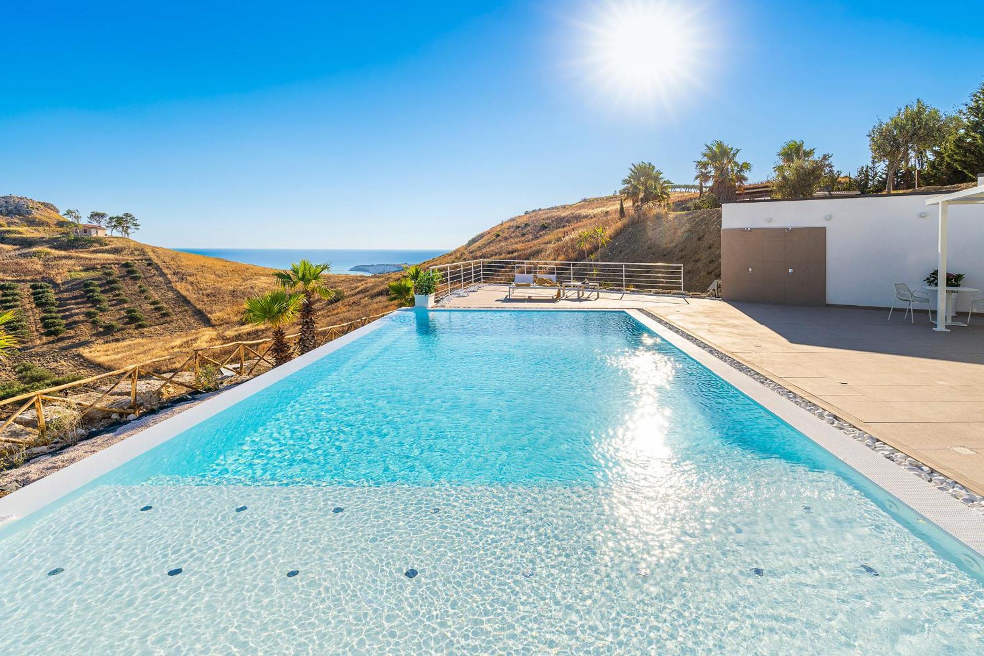 Villa Domizia Montallegro Exterior photo